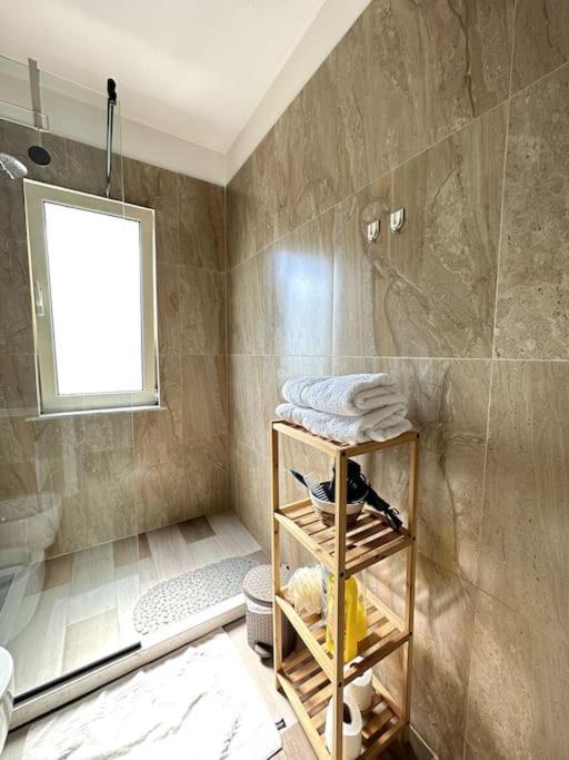 Great Apartament Near Lake & Blloku Area Tirana Exteriér fotografie